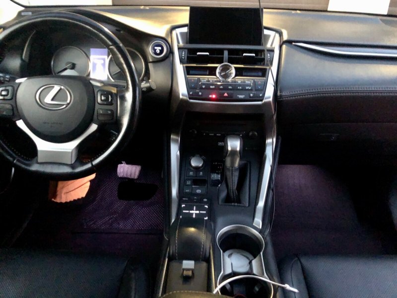 Lexus NX 200t Interior