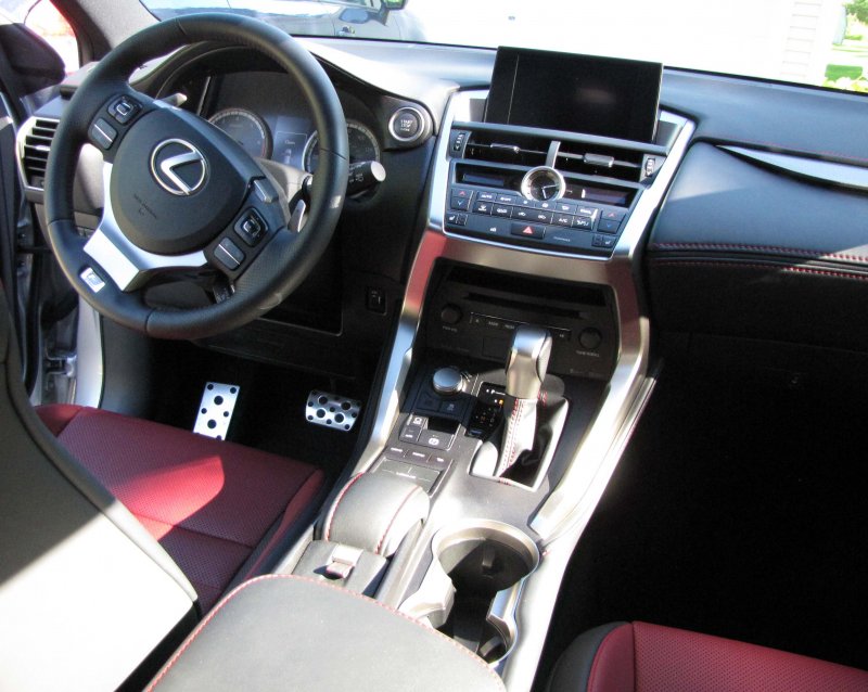 Lexus NX 200t f Sport