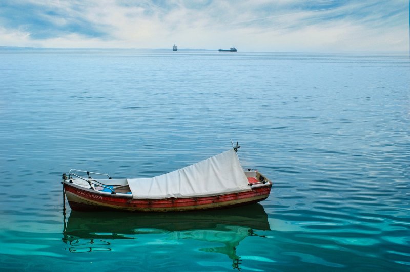 Лодка на воде