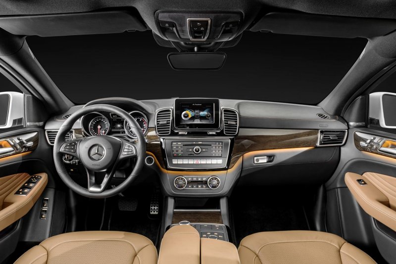 Мерседес GLE Coupe 2016 салон