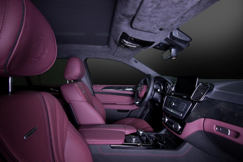 Mercedes AMG алькантара 2020