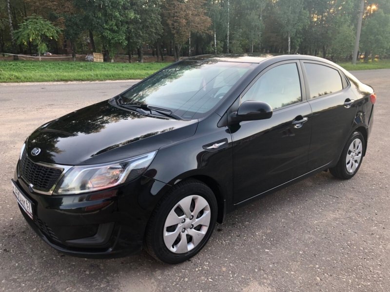 Kia Rio 3 черная