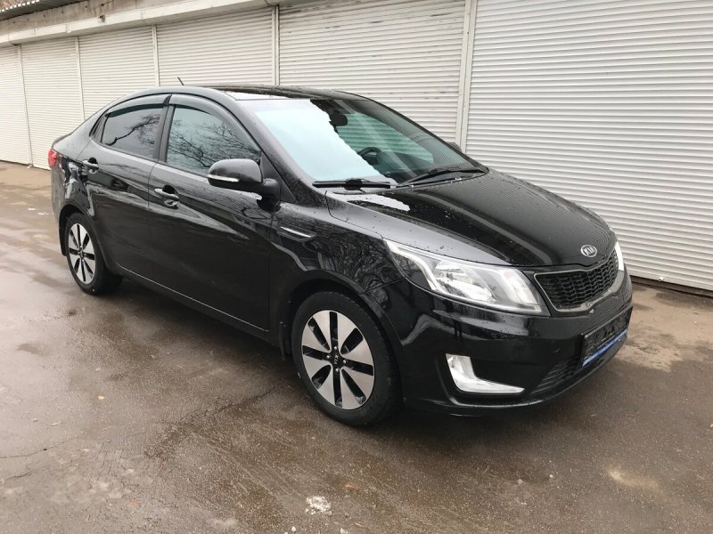 Kia Rio 2014 черная