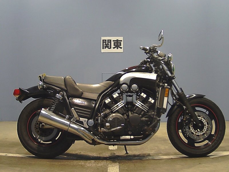 Yamaha v-Max 1200