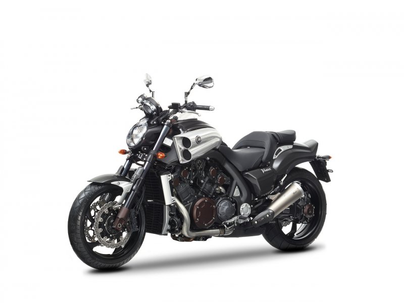 Yamaha v Max 1700 Custom