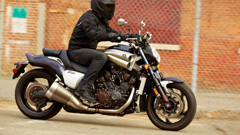 Yamaha v-Max