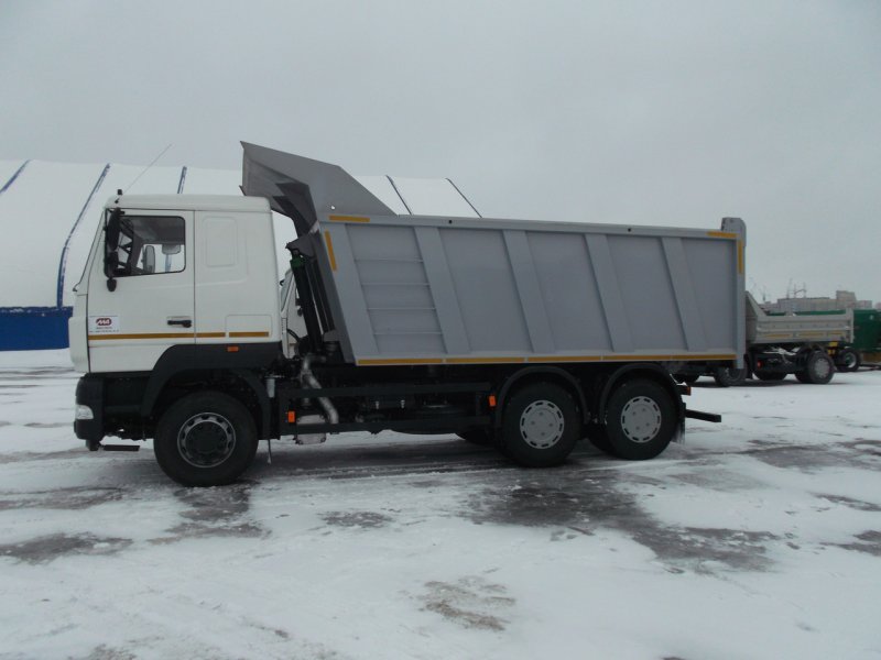 МАЗ 6501в9 самосвал