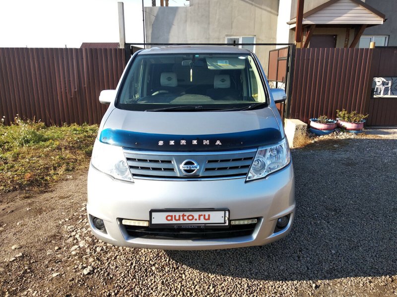 Nissan Serena 26