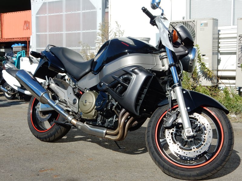 Мотоцикл Honda x11