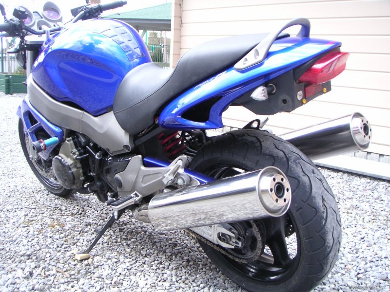 Honda x11