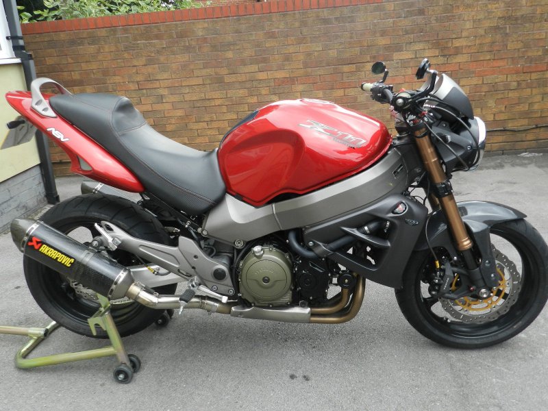 Honda CB 11