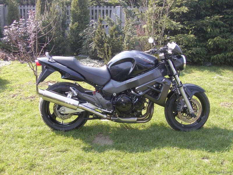 Honda x11 Cafe Racer