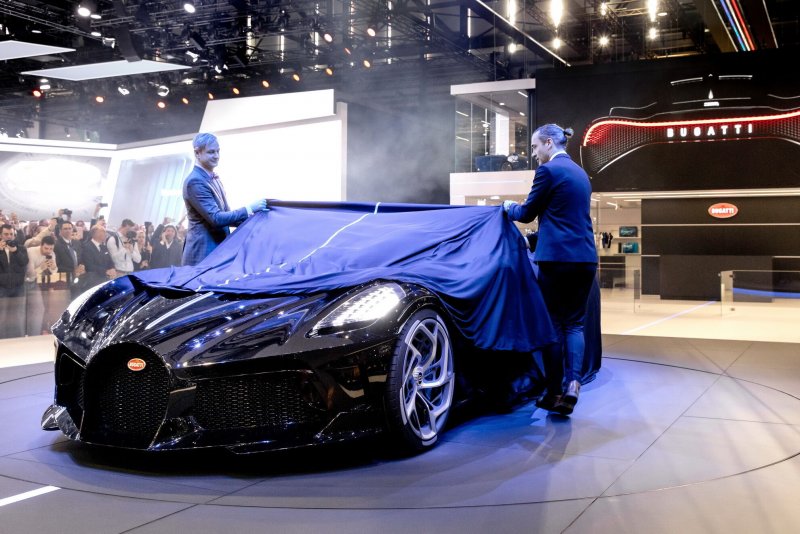 Bugatti Chiron Роналдо