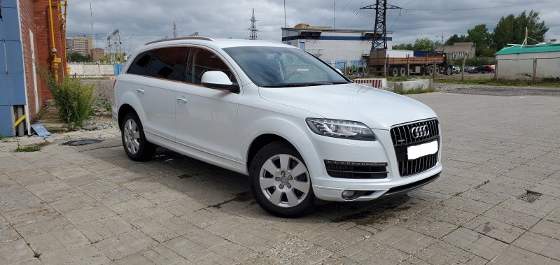 Ауди q7 2013