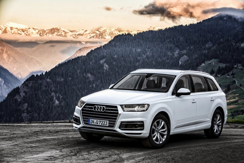 Audi q7 2015