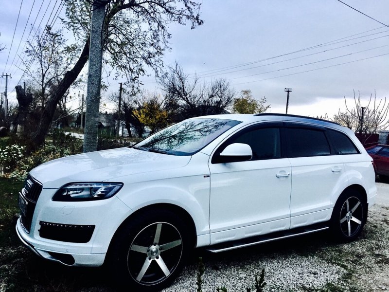 Audi q7 2012 белая