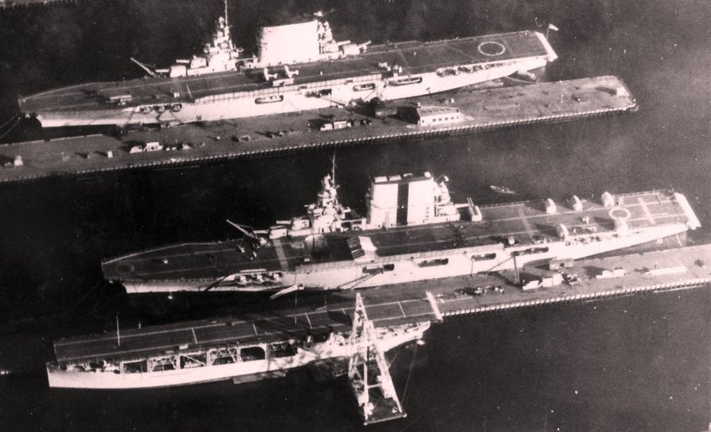 Saratoga авианосец 1942