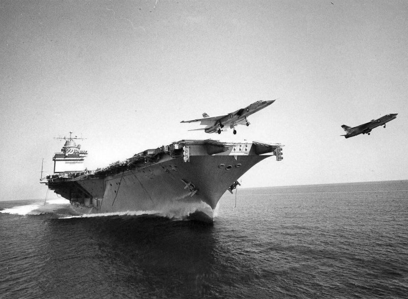 Авианосцы США 1960