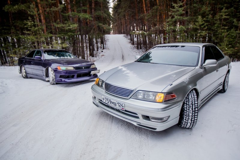 Toyota Mark 100