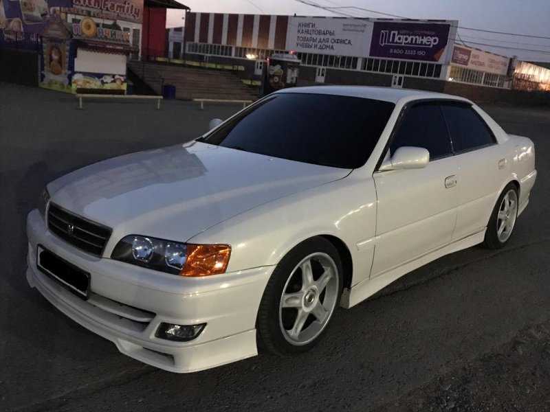 Toyota Chaser 100 100