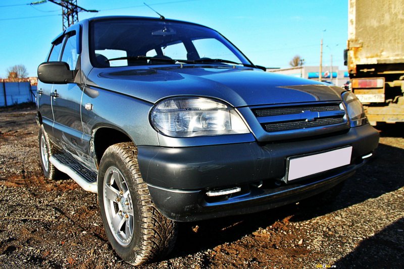 Chevrolet Niva 1998