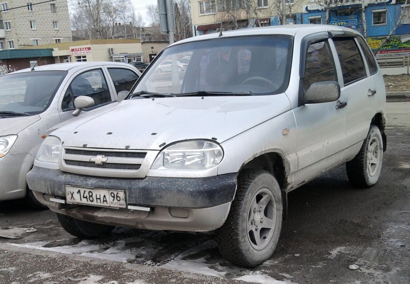 Chevrolet Niva 1998
