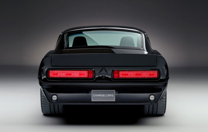Ford Mustang 1967 сзади