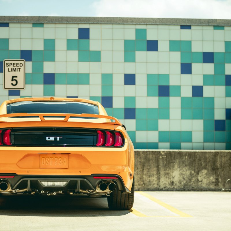 Ford Mustang gt 2018 сзади