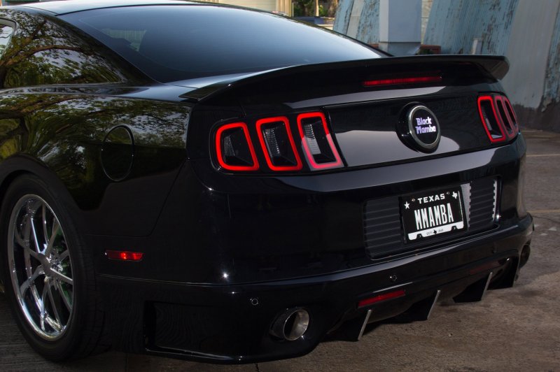 Ford Mustang 2014 задние фары