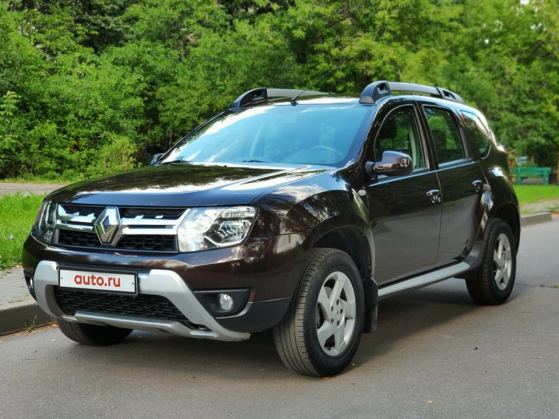 Рено Дастер 2016 2.0 at (143 л.с.) 4wd: