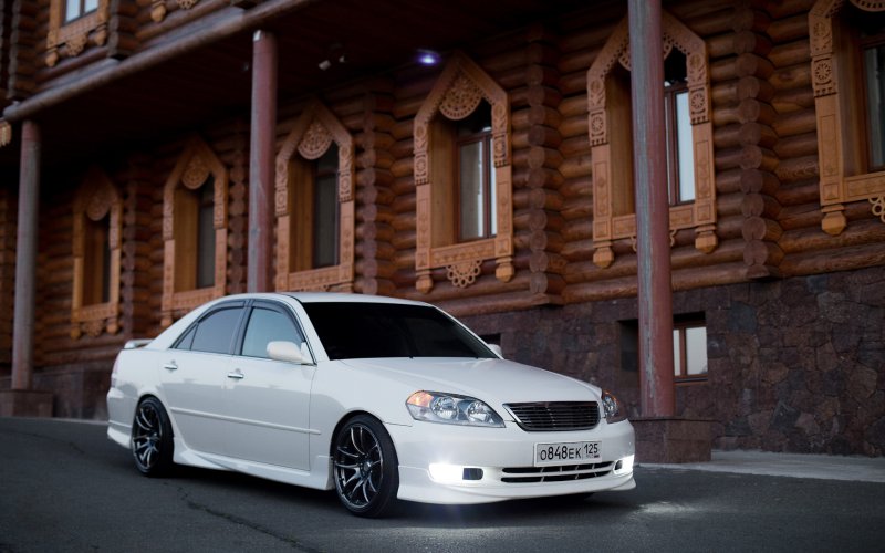 Toyota Mark II 110 кузов