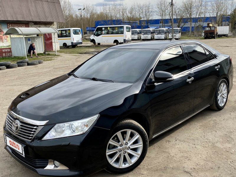 Toyota Camry VII (xv50) 2013