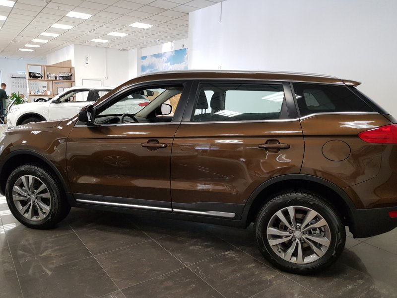 Geely Atlas 2.4 Люкс