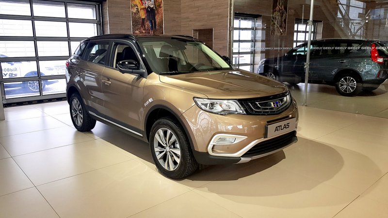 Geely Atlas 2.4