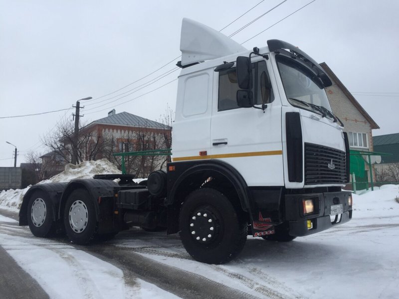 МАЗ 6422