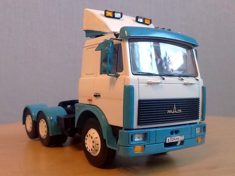 МАЗ 6422 ранняя кабина