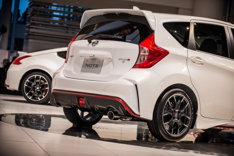 Nissan Note Nismo 2015