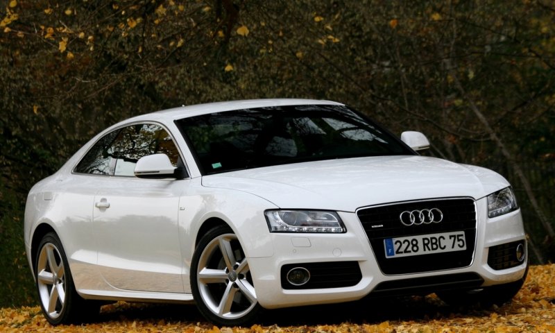 Audi a5 Coupe White