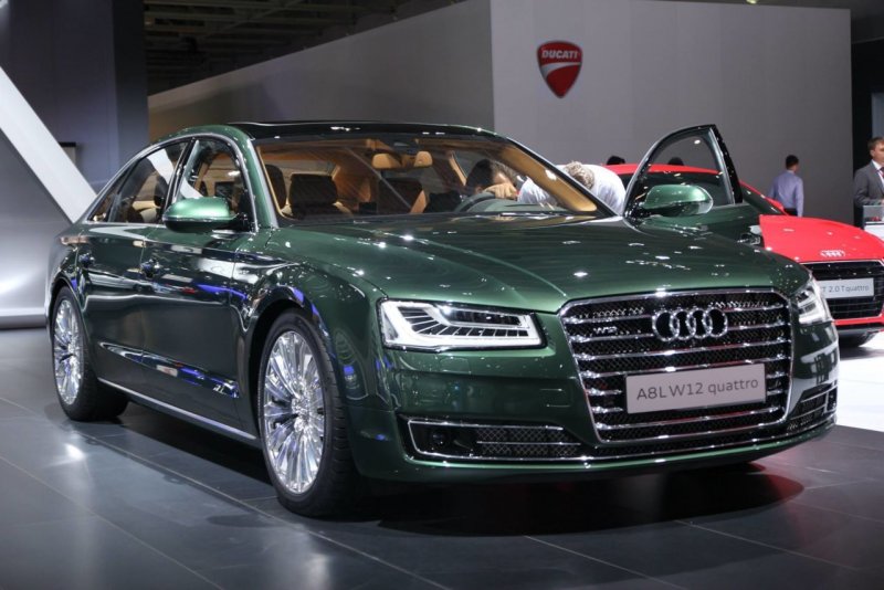 Audi a8l w12
