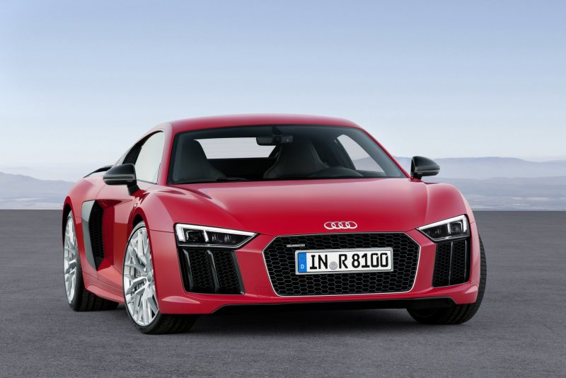 Audi r8 v10 Coupe (Type 4s)