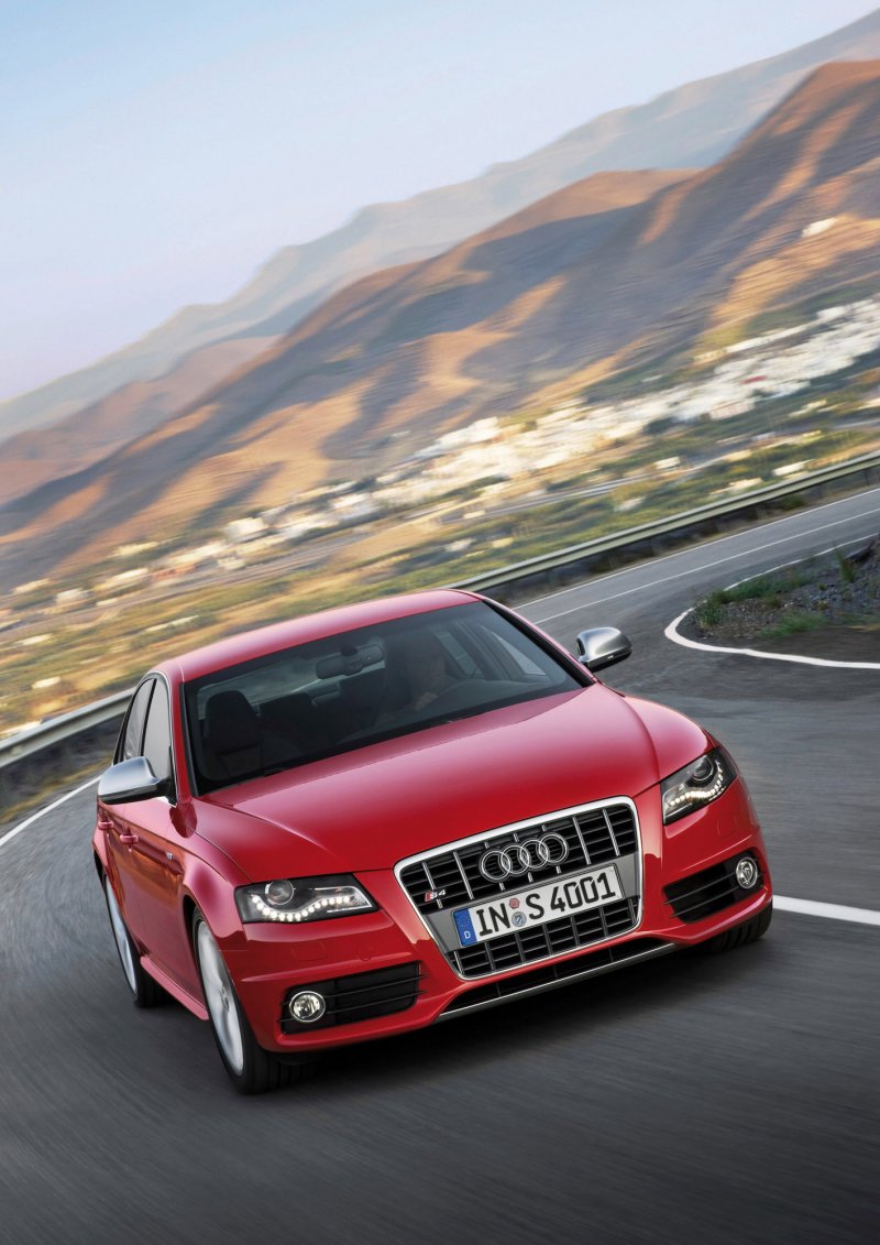 Audi s4 c4