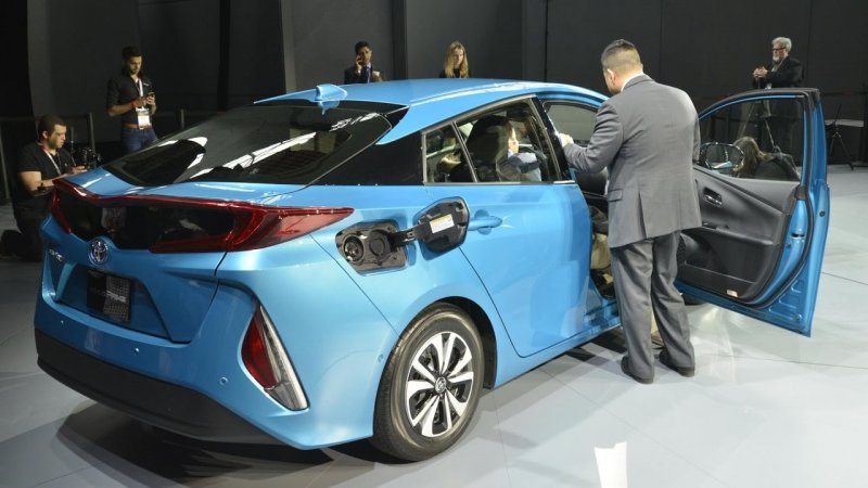 Toyota Prius Hybrid 2018