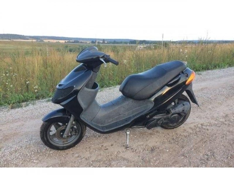 Скутер Сузуки аддресс 110