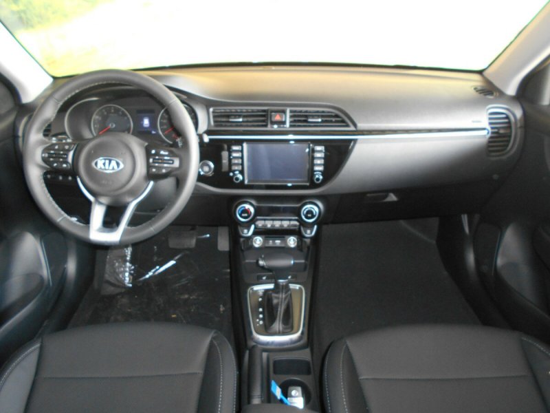 Kia Rio x line 2020 автомат салон