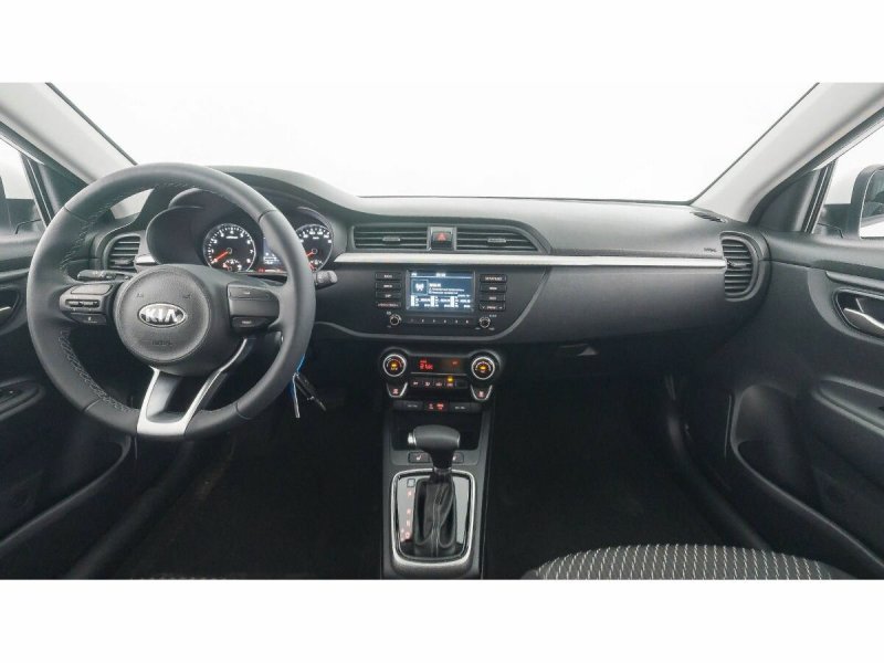 Kia Rio x-line Comfort салон