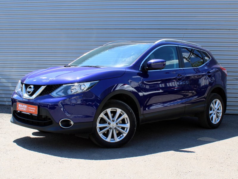 Nissan Qashqai синий металлик