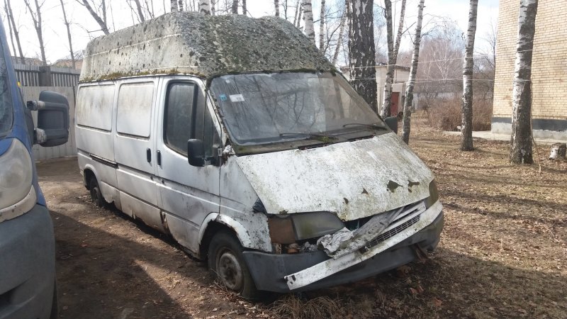 Форд Транзит Ржавый