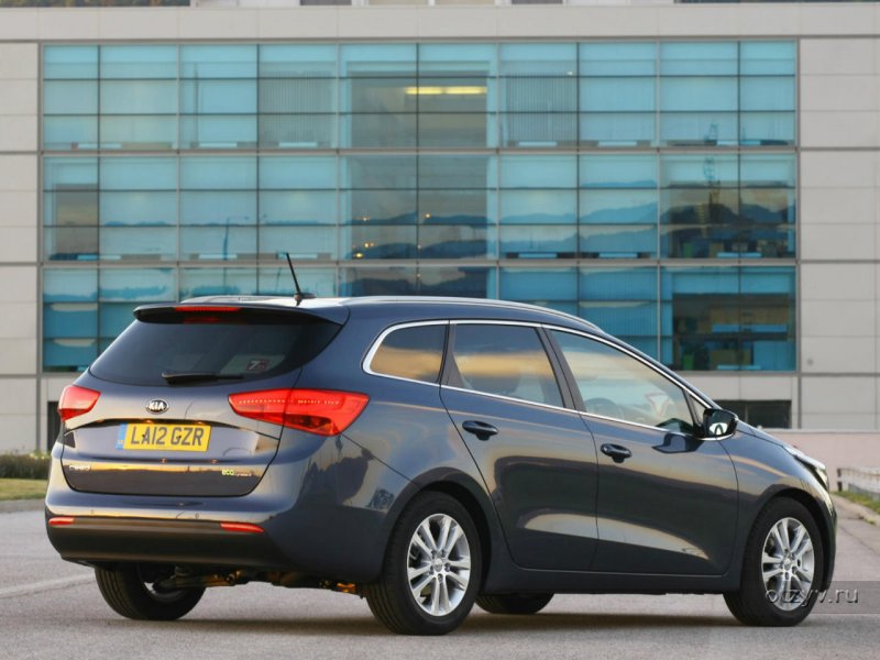 Kia Ceed SW универсал 2012