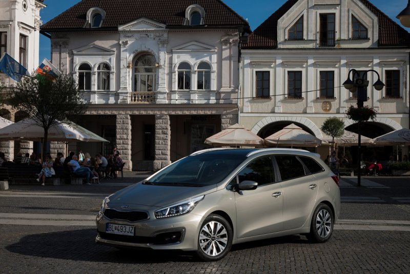 Kia Ceed SW универсал