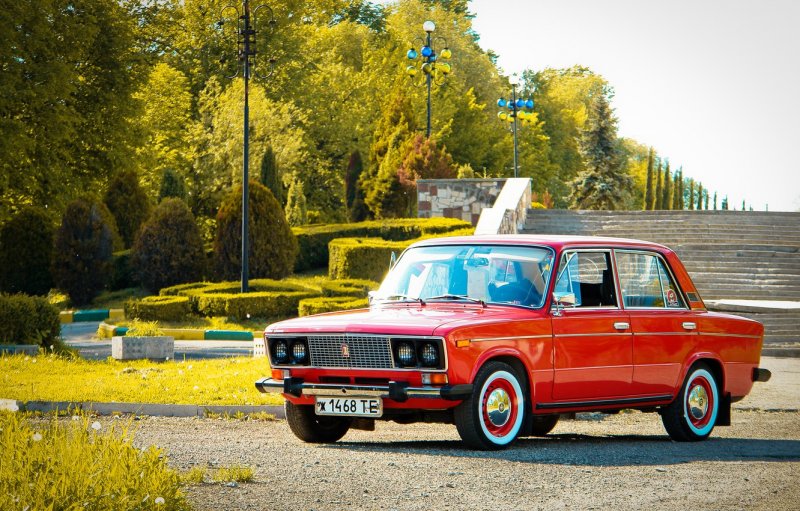 Lada 2106